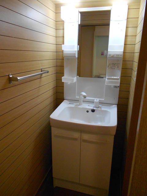 洗面設備　広い洗面スペース