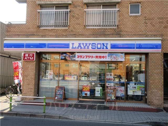コンビニ　ローソン 高島平八丁目店（コンビニ）まで51m