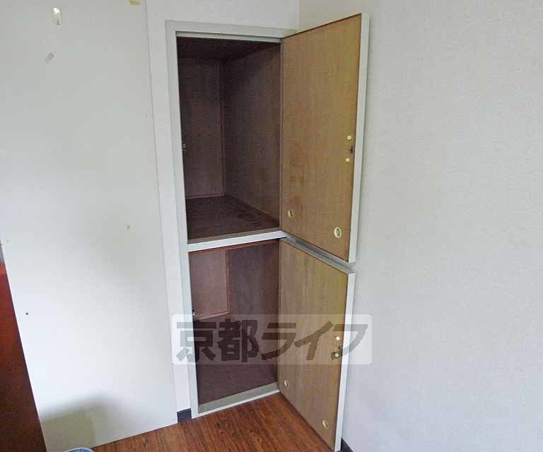 収納　荷物いっぱい預けられそうな収納です