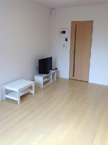 居室・リビング　快適なフローリング