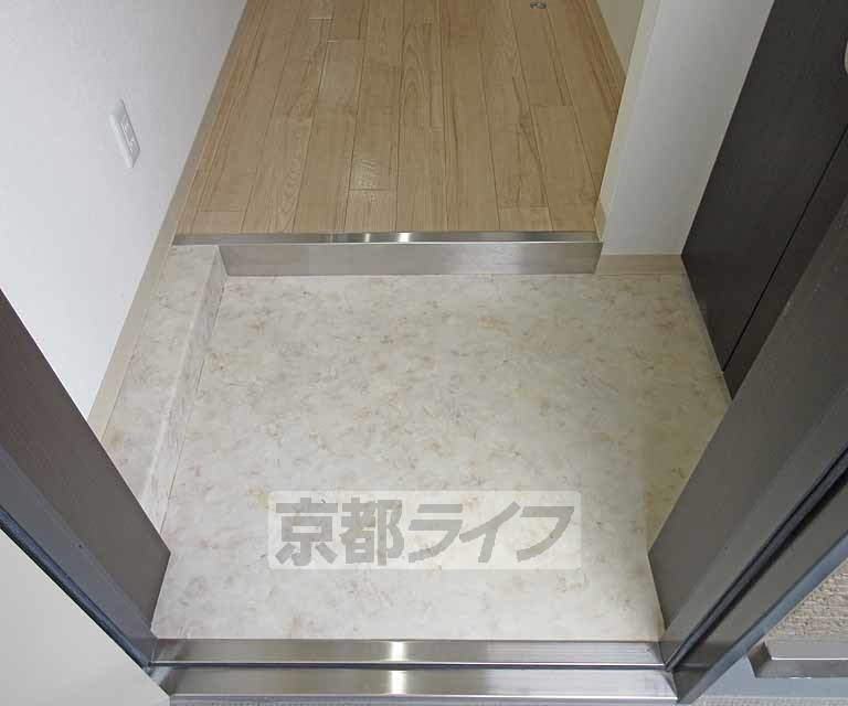 玄関　広々とした玄関です