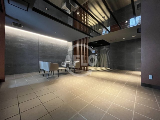 ロビー　コンフォリア・リヴ新大阪Q　ロビー