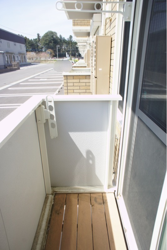 バルコニー　図面と現状に相違がある場合には現状を優先