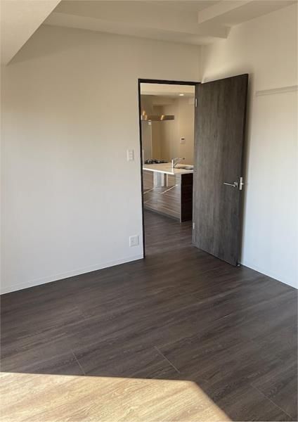 その他部屋・スペース　落ち着いて過ごせるお部屋なので、寝室にいかがでしょうか