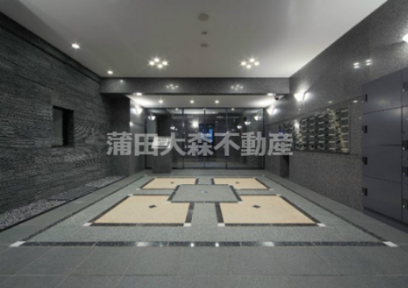 エントランス　防犯カメラTVモニター付オートロック宅配BOXメールBOX管