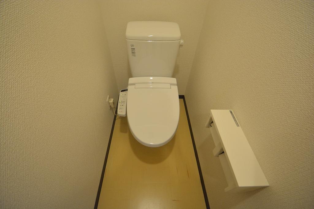 トイレ　シャワー付トイレ