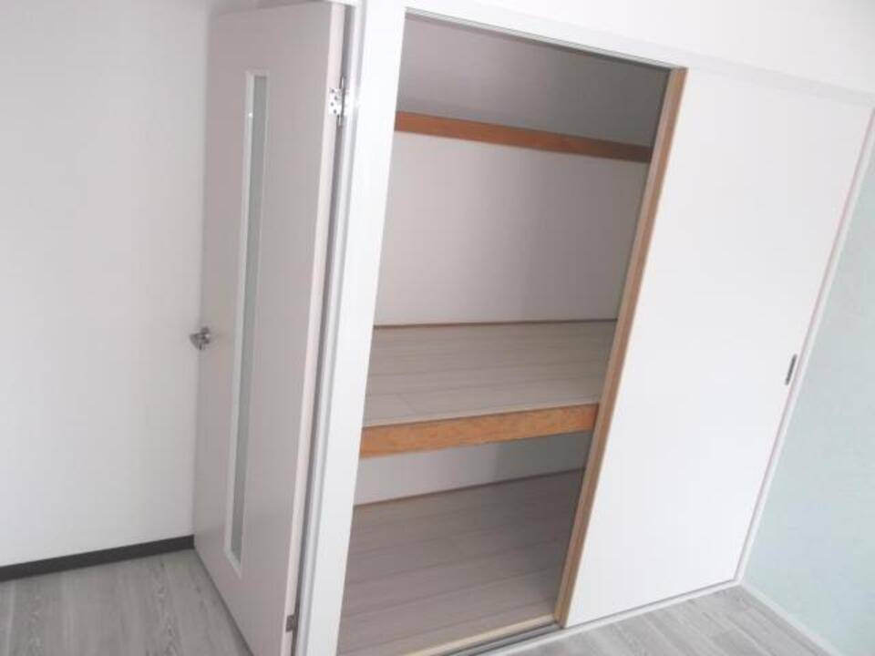 収納　クローゼット