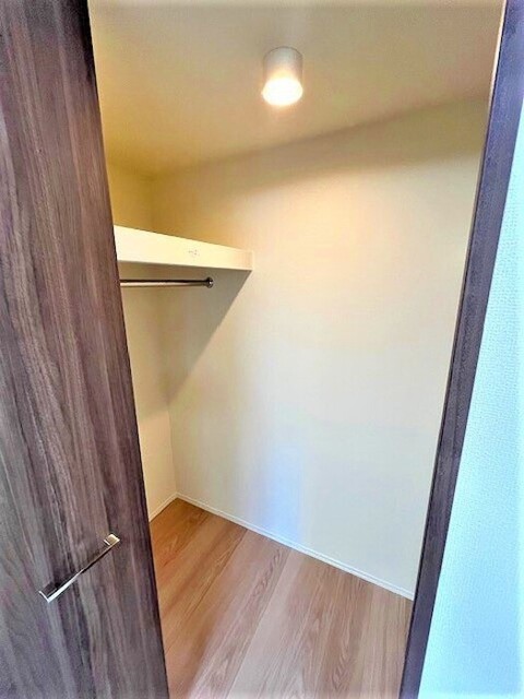 収納　ウォークインクローゼット