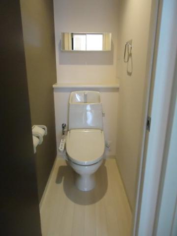 トイレ　トイレ