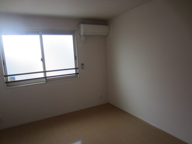 その他部屋・スペース　３０３　洋室　エアコン付き
