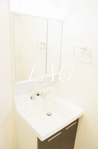 洗面設備　洗面台です。