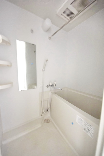 バス・シャワールーム　～今日もサッパリ～