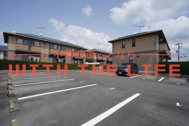 駐車場　駐車スペースもあります