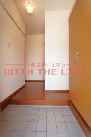 玄関　シンプルで使いやすい玄関です