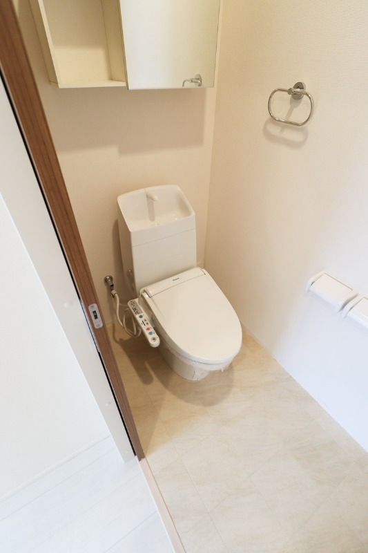 トイレ　図面と現状に相違がある場合には現状を優先