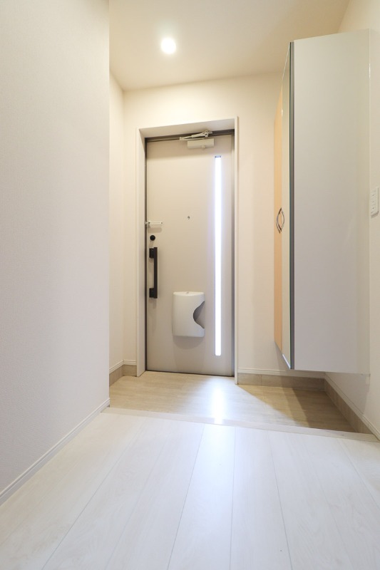 玄関　図面と現状に相違がある場合には現状を優先