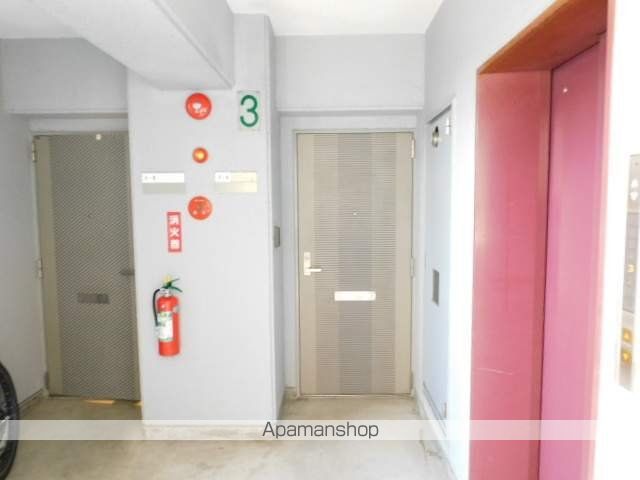 ロビー　ロビー