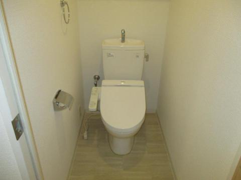トイレ　シャワー付トイレ