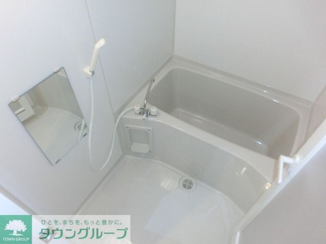 バス・シャワールーム　きれいなバスルーム