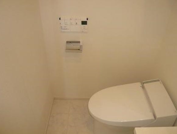 トイレ　別号室参考写真