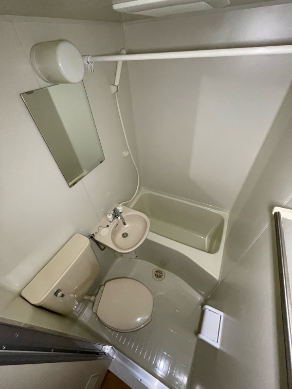 バス・シャワールーム　※他部屋参考写真