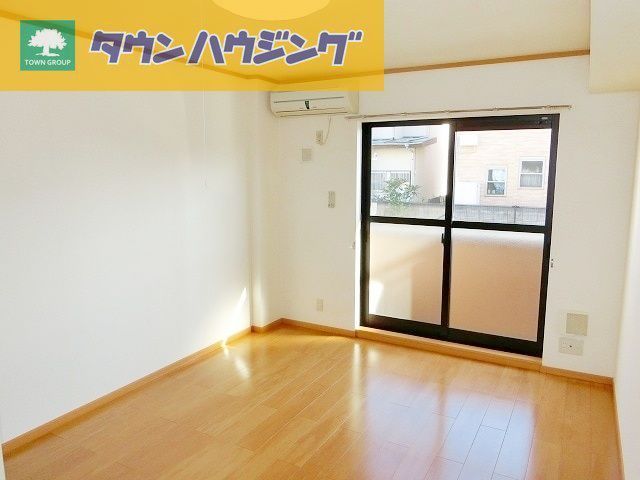 居室・リビング　詳細はタウンハウジングまで！043-290-8070
