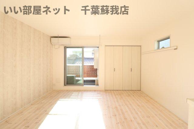 居室・リビング　居間です