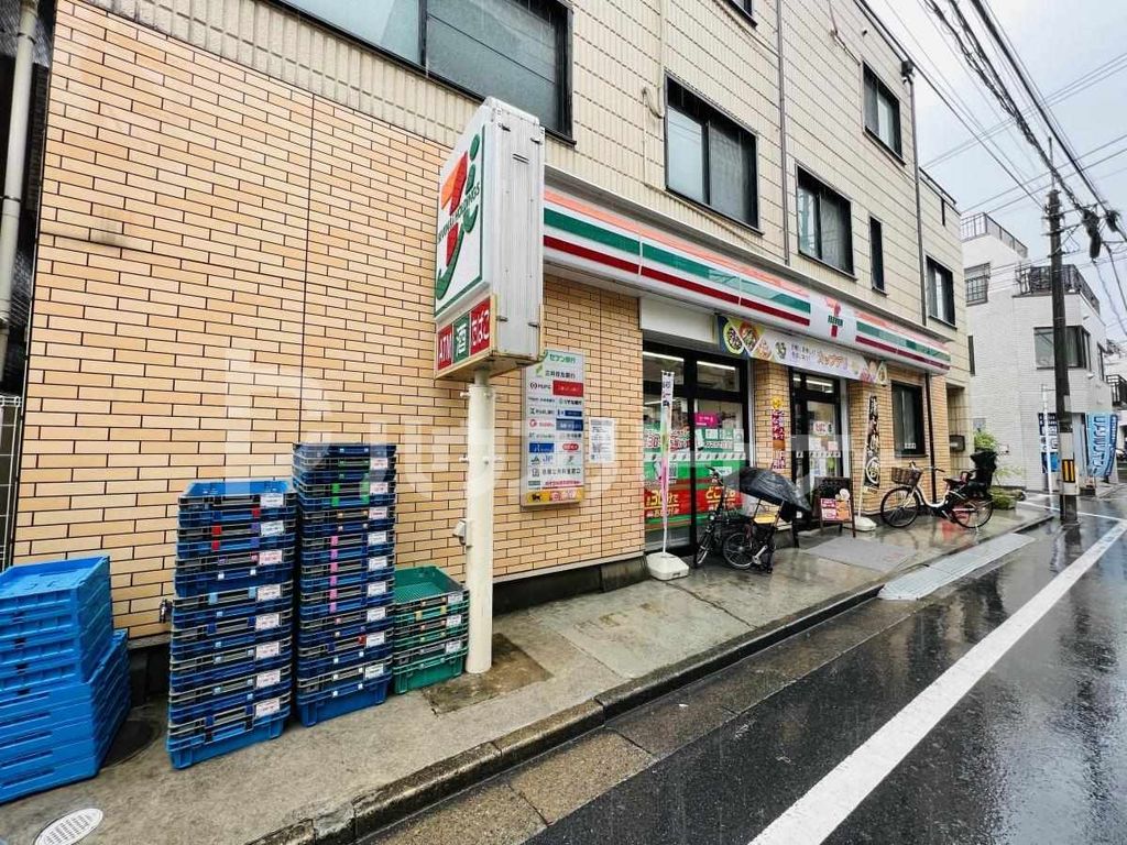 コンビニ　セブンイレブン西池袋3丁目店（コンビニ）まで230m