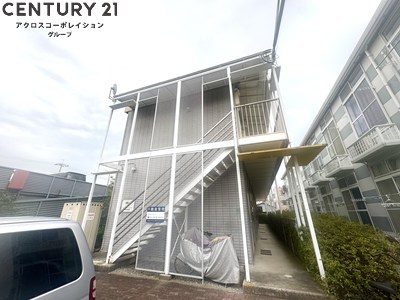 建物外観　居住者専用のごみ置き場があります！