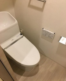 トイレ　ゆったりとした空間のトイレです