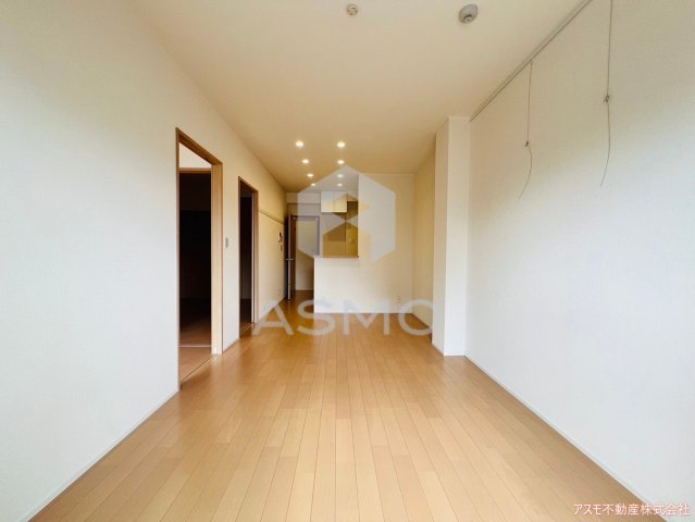 居室・リビング　同マンション別部屋　参考写真