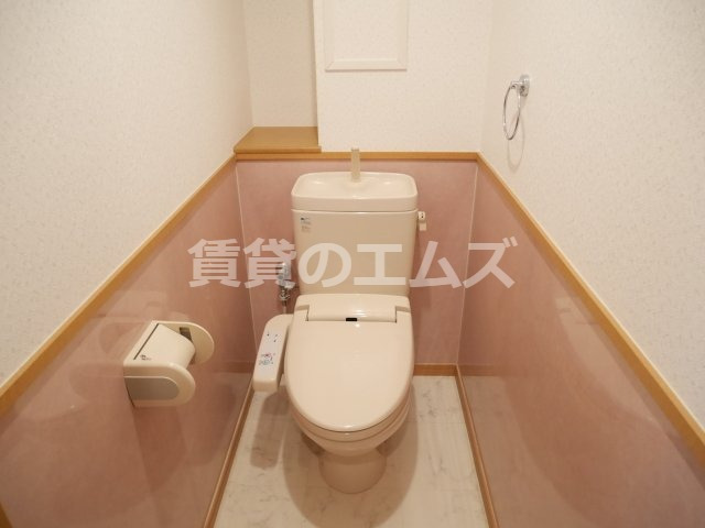トイレ　ドミール　シャトーのトイレ