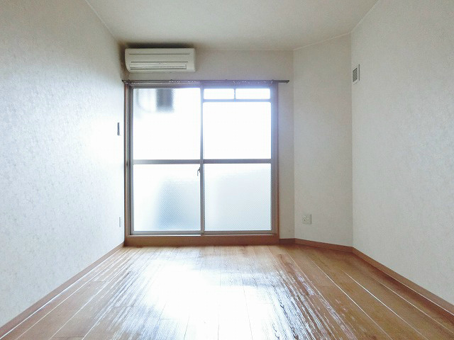 その他部屋・スペース　8.6帖の洋室。こだわりの8帖以上。