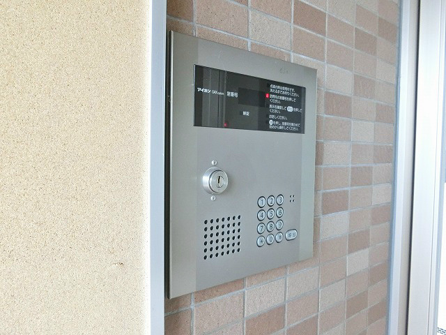 セキュリティ　安心のオートローック。守られている感UP♪ただし、油断は大敵