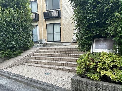 エントランス　現況を優先