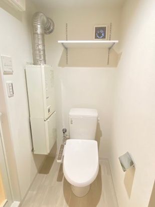 トイレ　AZEST　R　SHIMOITABASHI　板橋区熊野町