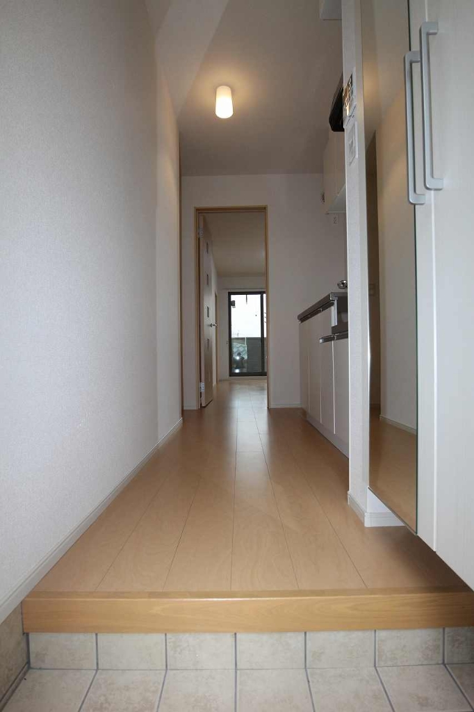 玄関　玄関　別号室参考写真