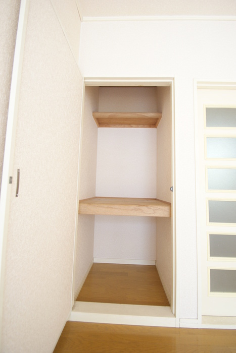 収納　写真は別号室になります