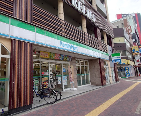 コンビニ　ファミリーマート 難波中三丁目店（コンビニ）まで265m