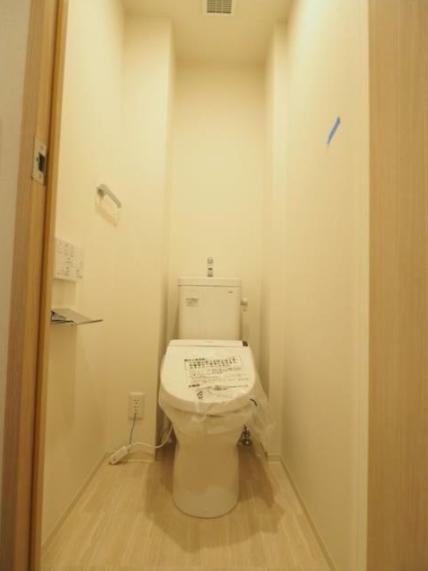 トイレ　参考写真