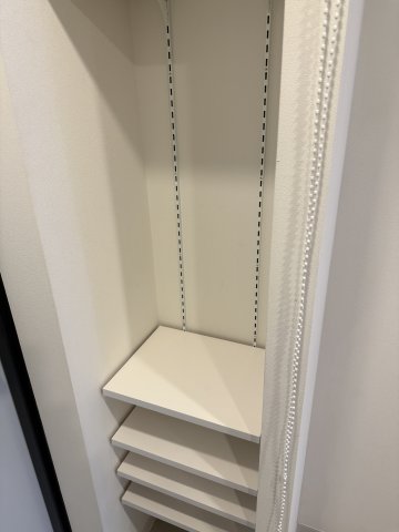 収納　シューズボックス
