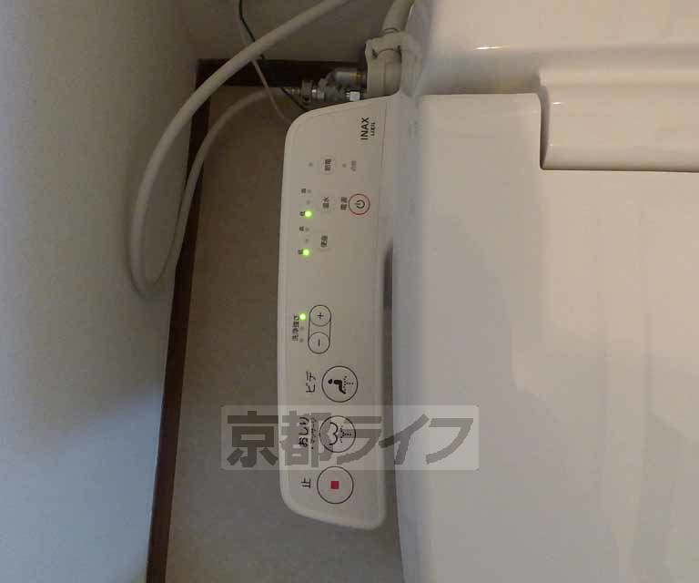 その他設備　ウォシュレット機能付きです。