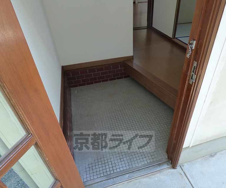 玄関　玄関です。