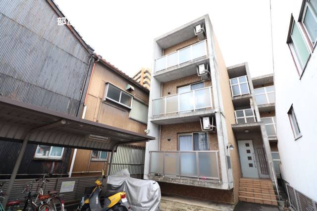 建物外観　駅近の物件です