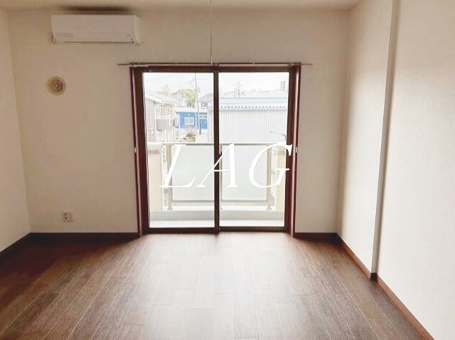 居室・リビング　洋室のお部屋です。