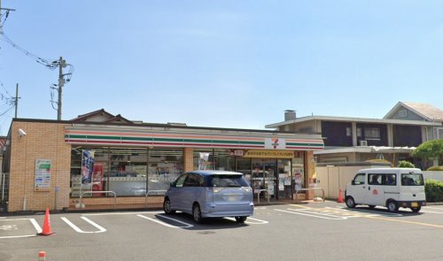 コンビニ　セブン-イレブン 所沢上安松店（コンビニ）まで435m