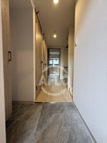ArtizA瓦屋町IIの玄関写真