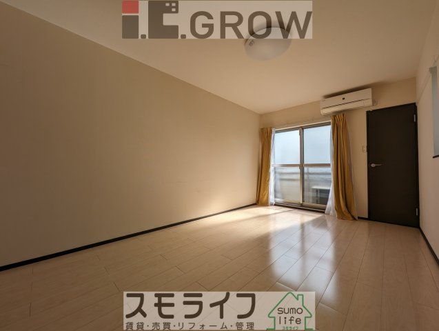 レオネクスト甲南山手の居間写真