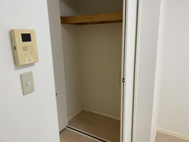収納　他号室　同施工参考写真