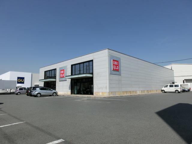 ショッピングセンター　ユニクロ高崎問屋町店（ショッピングセンター）まで506m